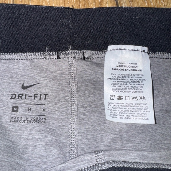 Nike Pro Dri Fit Crop Gray Leggings medium - Picture 4 of 4